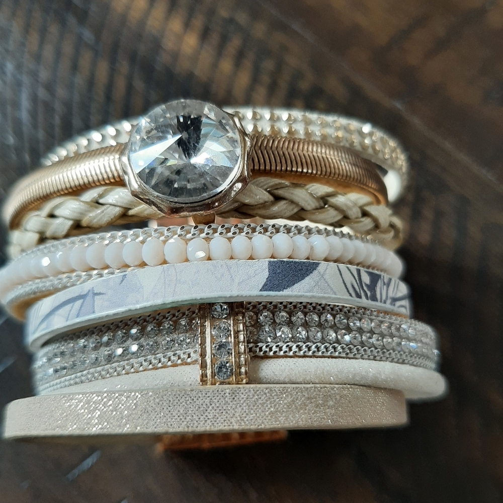 Cuff bracelet